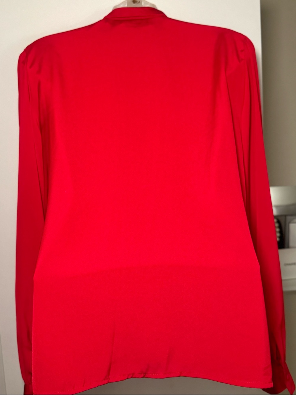 Alexandria Red Tie Neck Pleated Blouse size 10 - Picture 14 of 14